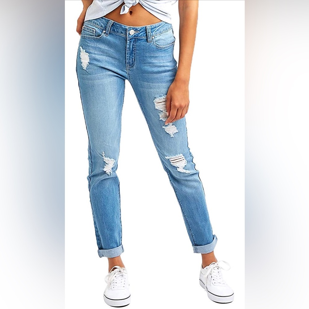 NWT Soft & Stretchy Distressed Boyfriend Jeans